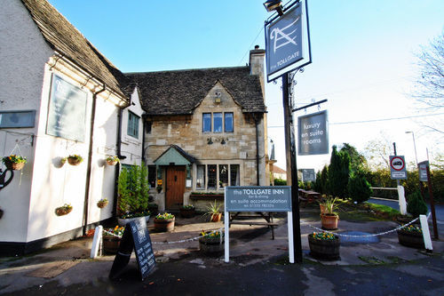 The Tollgate Inn Bradford-On-Avon Εξωτερικό φωτογραφία